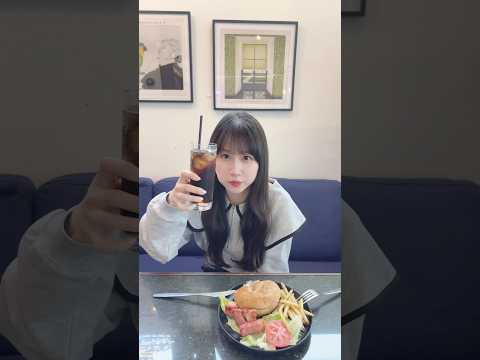 おしゃれなベーグルを食べる。の巻 #shorts