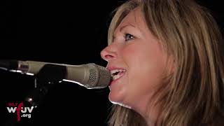 Jane Weaver - &quot;The Lightning Back&quot; (Live at WFUV)