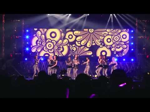 Girls' Generation (SNSD) - Say Yes & Dancing Queen - LIVE