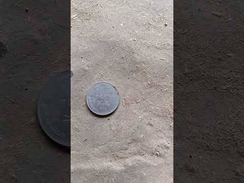 डेड़ सौ का सिक्का देख लो