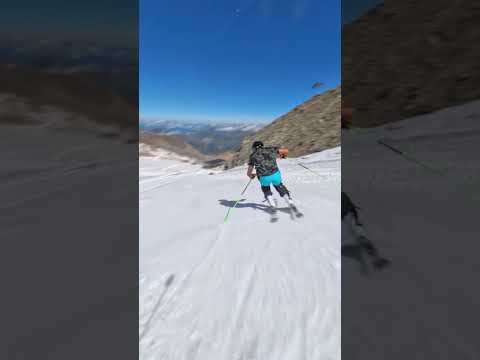 Summer skiing with Joan Verdú