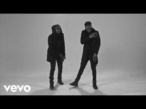 Reggie ‘N’ Bollie - Going Down There (Official Video)