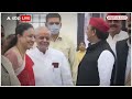 Akhilesh Yadav के ये दिग्गज नेता Congress में होंगे शामिल ! | Rewati Raman Singh | UP Politics  - 01:24 min - News - Video