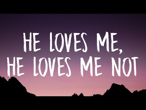 Jessica Baio - he loves me, he loves me not (Lyrics)