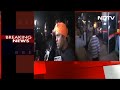 Video: Police Van Carrying Aaftab Poonawala Attacked By Men With Swords  - 09:37 min - News - Video