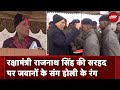 Holi 2024: रक्षामंत्री Rajnath Singh ने Leh में सेना के जवानों के साथ मनाई होली