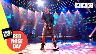 Marti Pellow in a kilt! | &#39;Love Is All Around&#39; LIVE - Comic Relief 2019