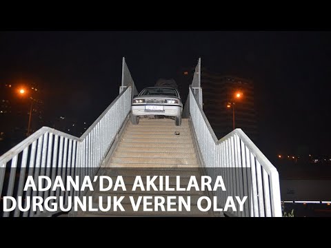 Üst Geçide Otomobili Bırakıp Kaçtı