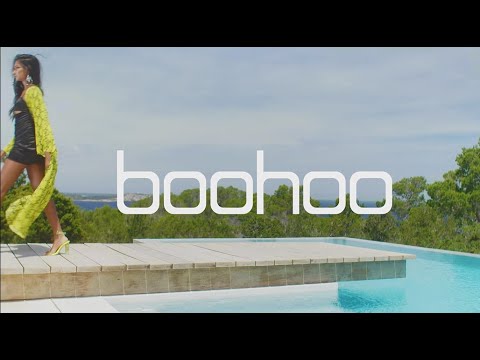 boohoo.com & Boohoo Discount Code video: 1 ITEM, 3 WAYS | THE SNAKE PRINT KIMONO | BOOHOO