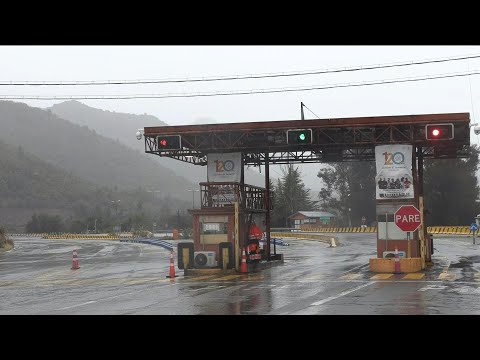Chilean copper mine entrance after collapse leaves one dead, five missing | AFP