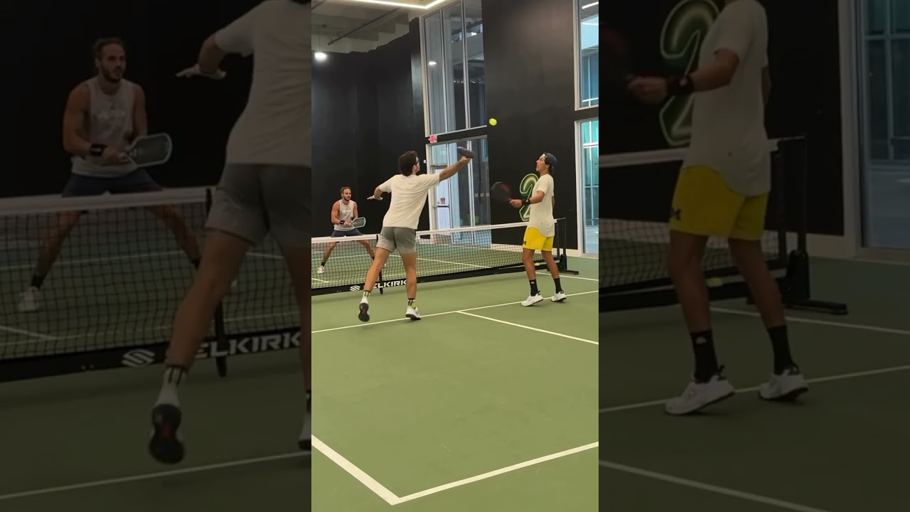 The forehand has priority… but… #pickleball #pickleballislife #pickleballaddict #pickleballrocks