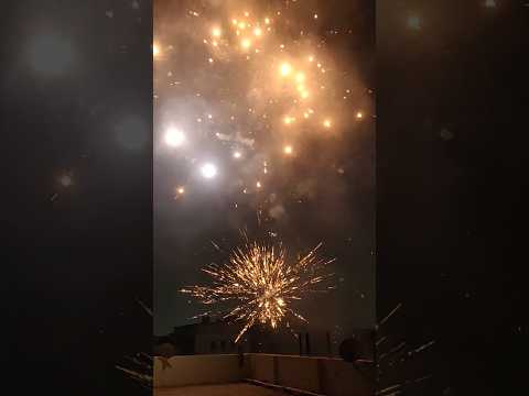 Our Diwali celebration| Crackers bursting fun #rocks #flowerpot #1000wala #festivaloflights #fun