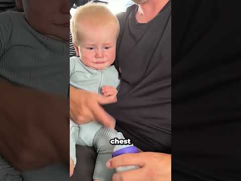 The Photo Trick That Saved an Entire Flight From a Crying Baby ✈️