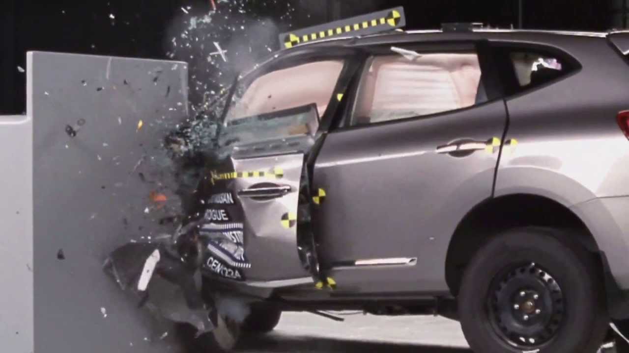 Nissan rogue crash test video