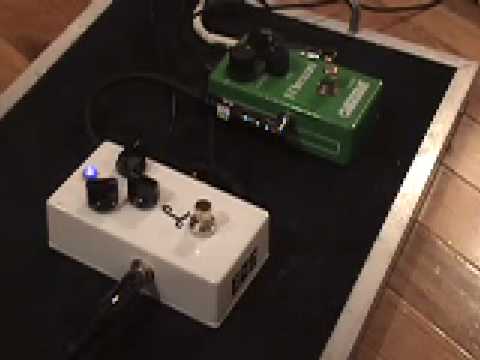 Gearmanndude's LUTHER DRIVE vs Maxon OD808 overdrive guitar effects pedal demo shootout