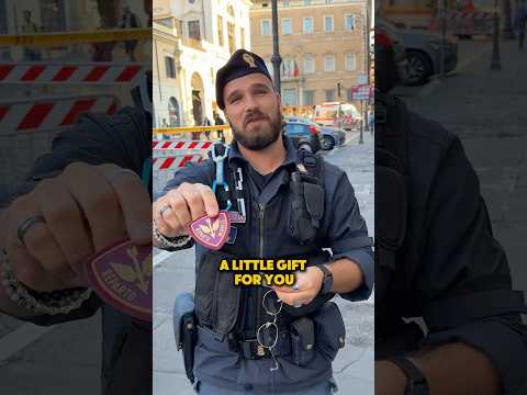 Took a nice photo for an Italian Carabiniere — he gave me a small gift in return 🇮🇹 #carabinieri