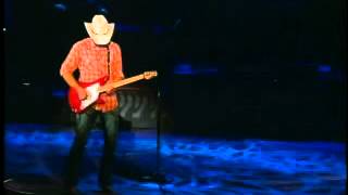 Brad Paisley Live - Mud on the Lens Concert - 2005