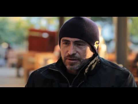Interview with actor Demián Bichir, December 2013 - YouTube