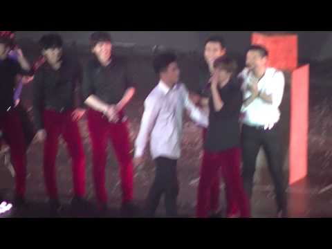 141130-super show 6 in taiwan-haru+舞者東海 希澈模唱