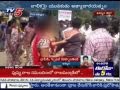 Person tries to molest girl, beaten up by local women