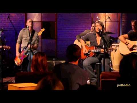 Keith Urban live in CMT Invitation Only