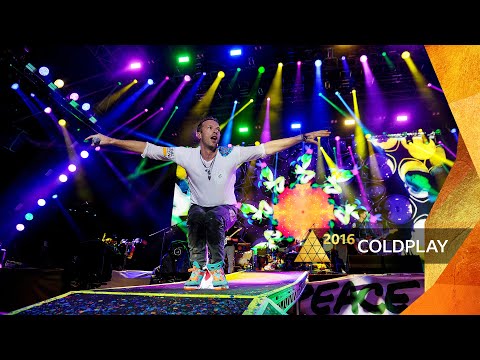 Coldplay - Hymn For The Weekend (Glastonbury 2016)