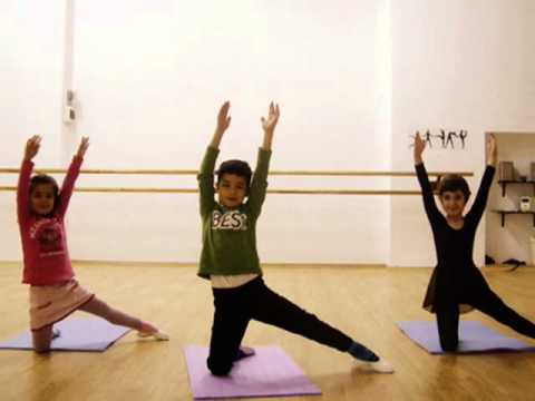 Sena Studio Balet - YouTube