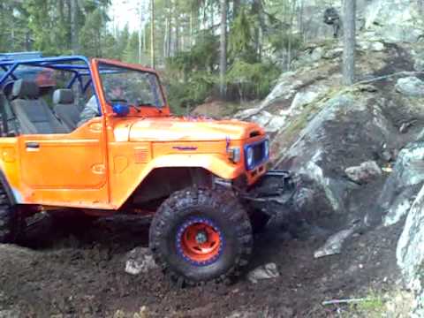 toyota bj 60 off road #1