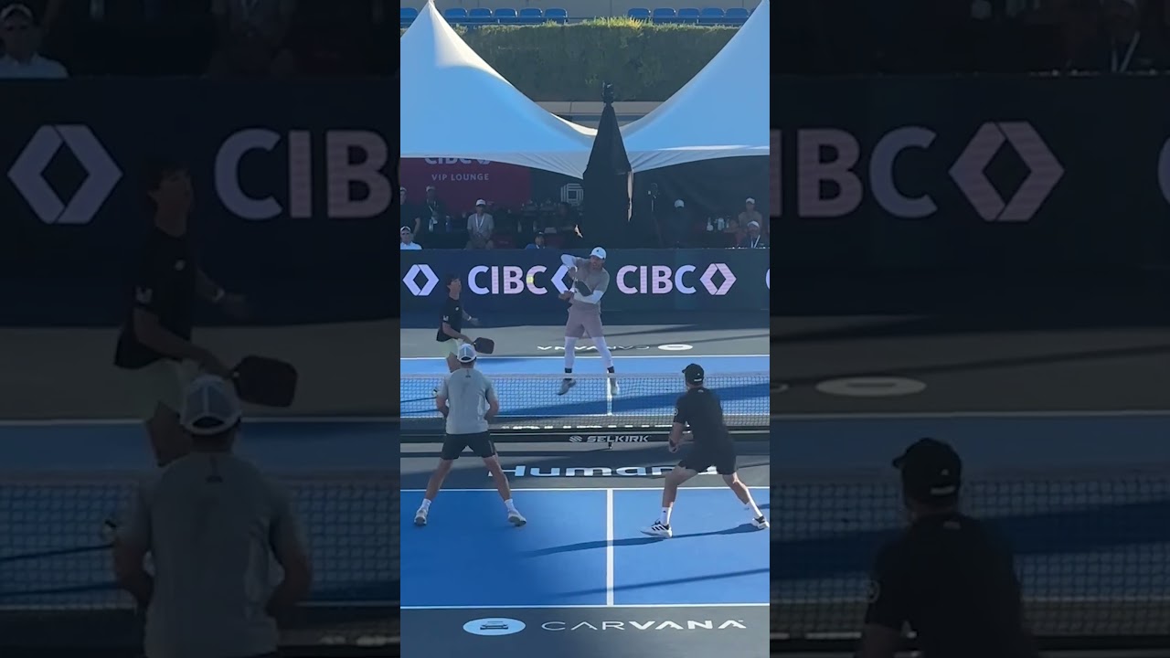 Who had the quickest hands in Las Vegas? 🙌🏆