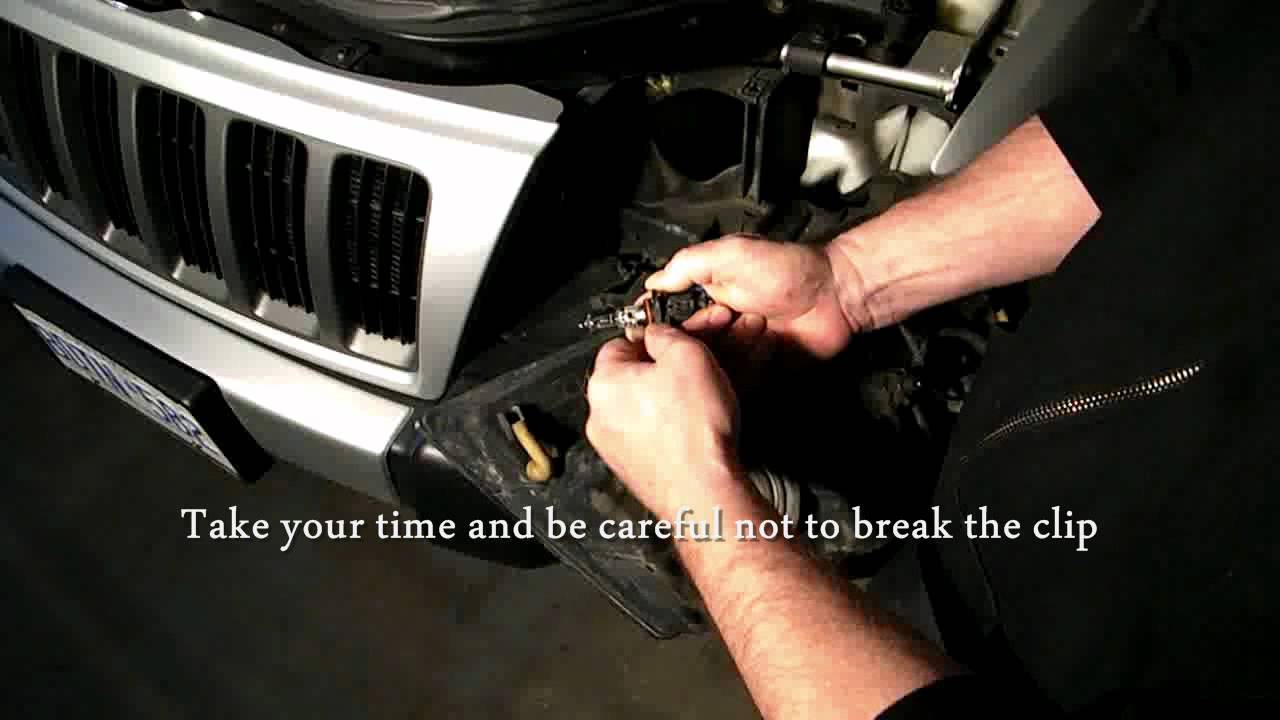 How To Change a Headlight/Turn Signal on a Jeep Grand ... 96 jeep fuse box diagram 