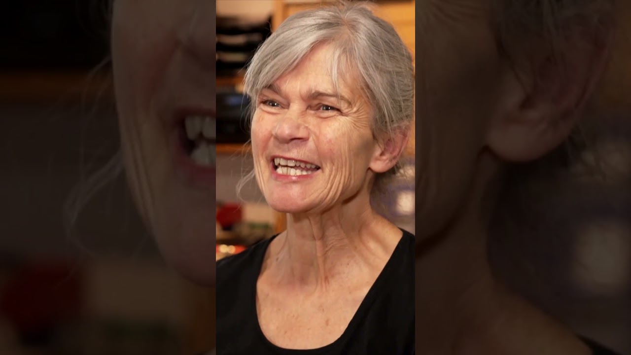 Buchbinderin erschafft Miniaturbücher | DER STARKE OSTEN | MDR shorts