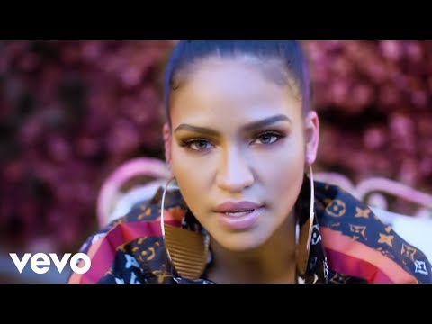 Cassie - Don't Play It Safe