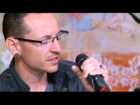 Linkin Park's Chester Bennington - The Messenger [live acoustic]