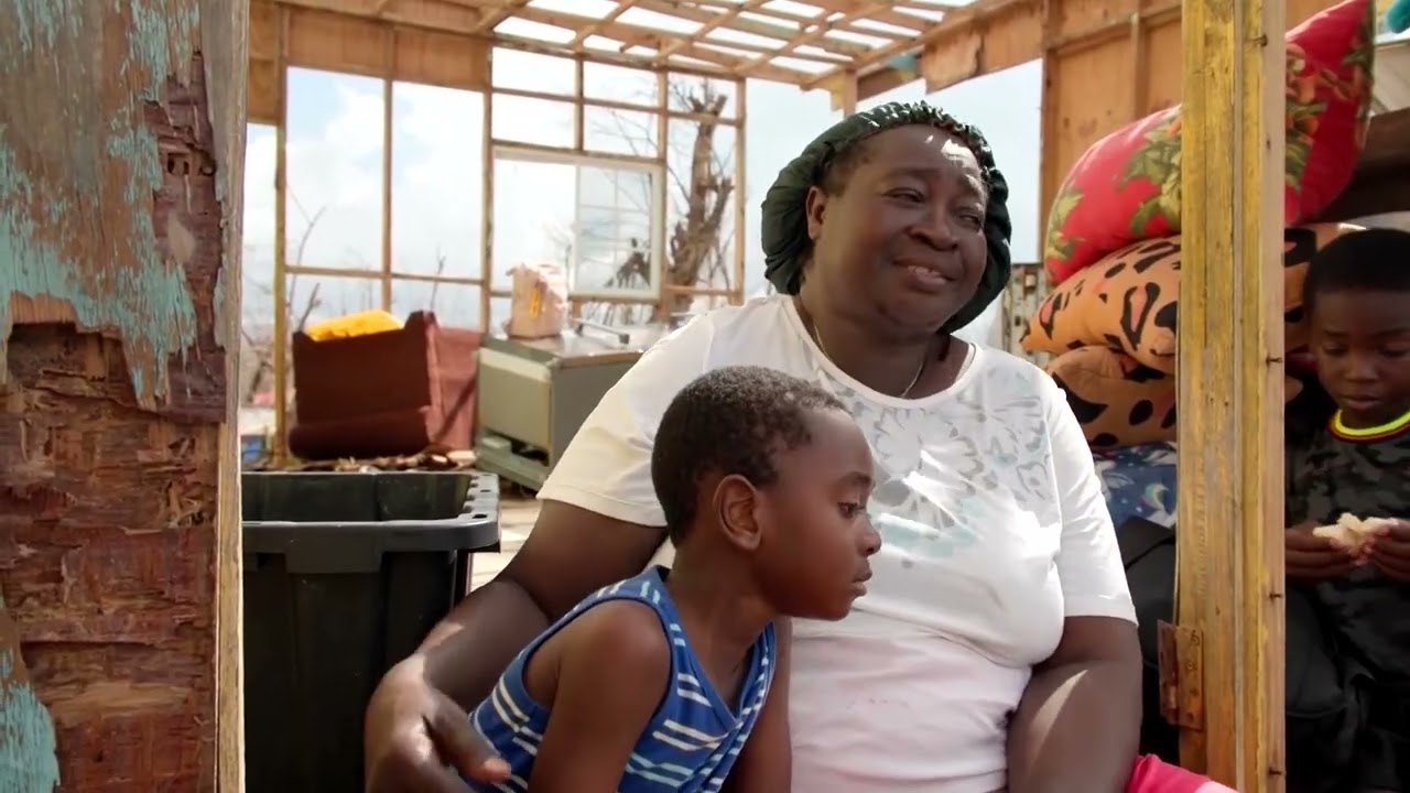 Home in ruins, Jamaican hurricane victim cries 'to ease the pain' | REUTERS