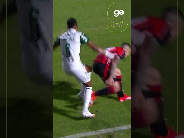 RENATO KAYZER DÁ ENTRADA DURA EM VANDERLAN | BRASILEIRÃO 2025 | #shorts | ge.globo