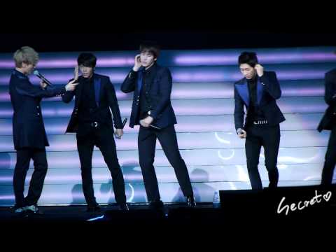 120826 MO.A 콘서트 - Sexy, Free & Single (KYUHYUN)