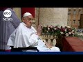 Pope makes appearance for Easter Sunday mass