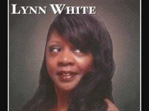 Lynn White Net Worth