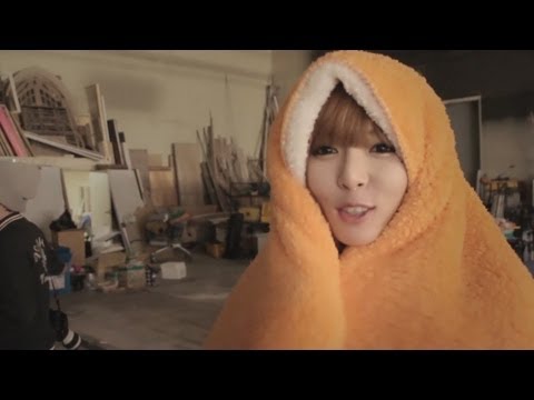 HYUNA - ICE CREAM (BTS: Music Video)