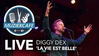 Diggy Dex - &#39;La Vie Est Belle&#39; live bij Muziekcafé