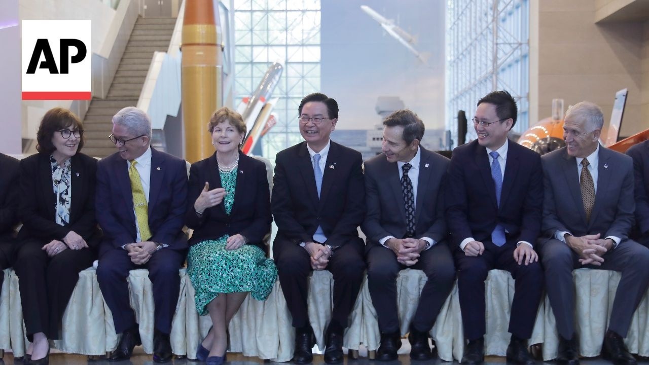 US senators visit Taiwan to voice support for stalled defense budget
