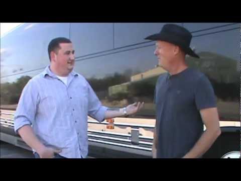Blake Backstage: Kevin Fowler gives a tour of his tour bus