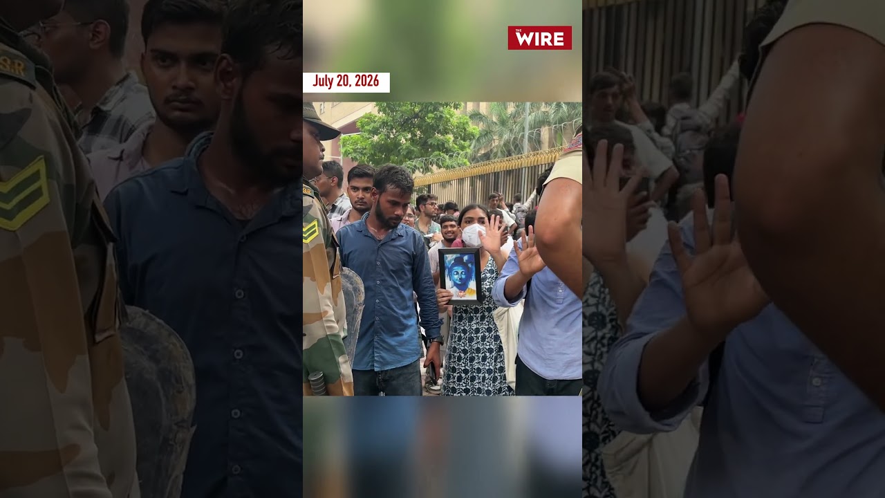 Highlights of the Day: Delhi Walks to Parliament