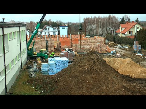 Jak idą postępy budowy Hali Sportowej w Kamieńsku?