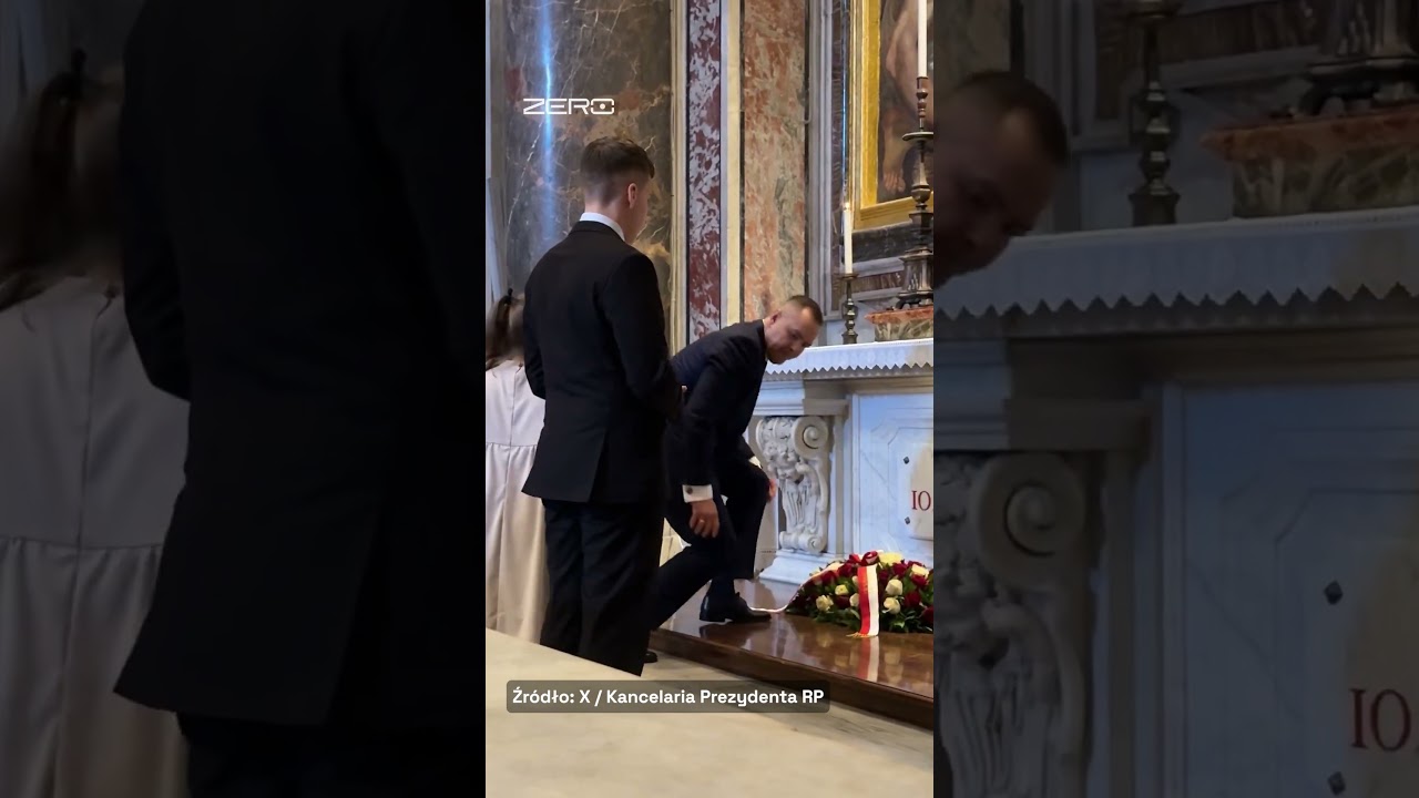 NAWROCKI ZŁOŻYŁ KWIATY PRZY GROBIE JANA PAWŁA II
