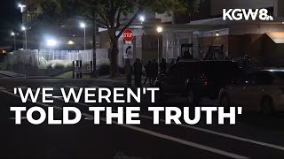Oregon congressional delegation visits Portland ICE facility but gets no answers