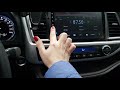 Установленная магнитола на Toyota Highlander. ОС Android 8.1