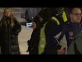 Detentions being made at Alexei Navalnys memorial in Moscow  - 01:59 min - News - Video