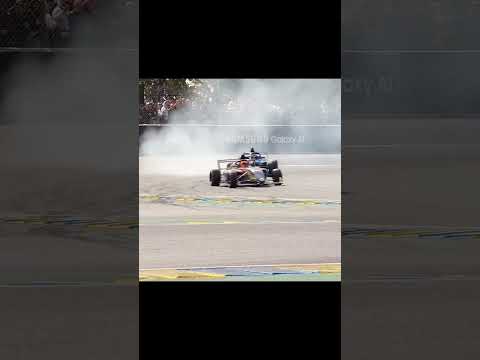 Houdi drift et évite le spin au GP Explorer 3