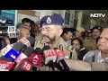 Hathras Stampede : UP के DGP Prashant Kumar ने बताया दोषियों के खिलाफ की जा रही जांच  - 01:16 min - News - Video